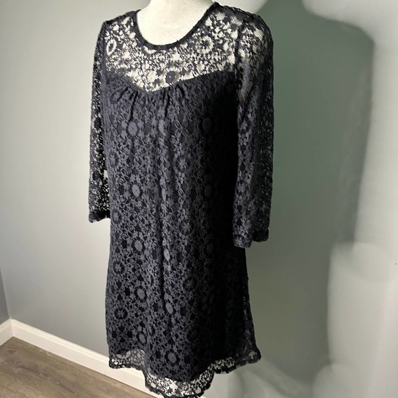 Monteau Los Angeles Navy Blue Lace Overlay Dress - Size Small - Picture 3 of 6
